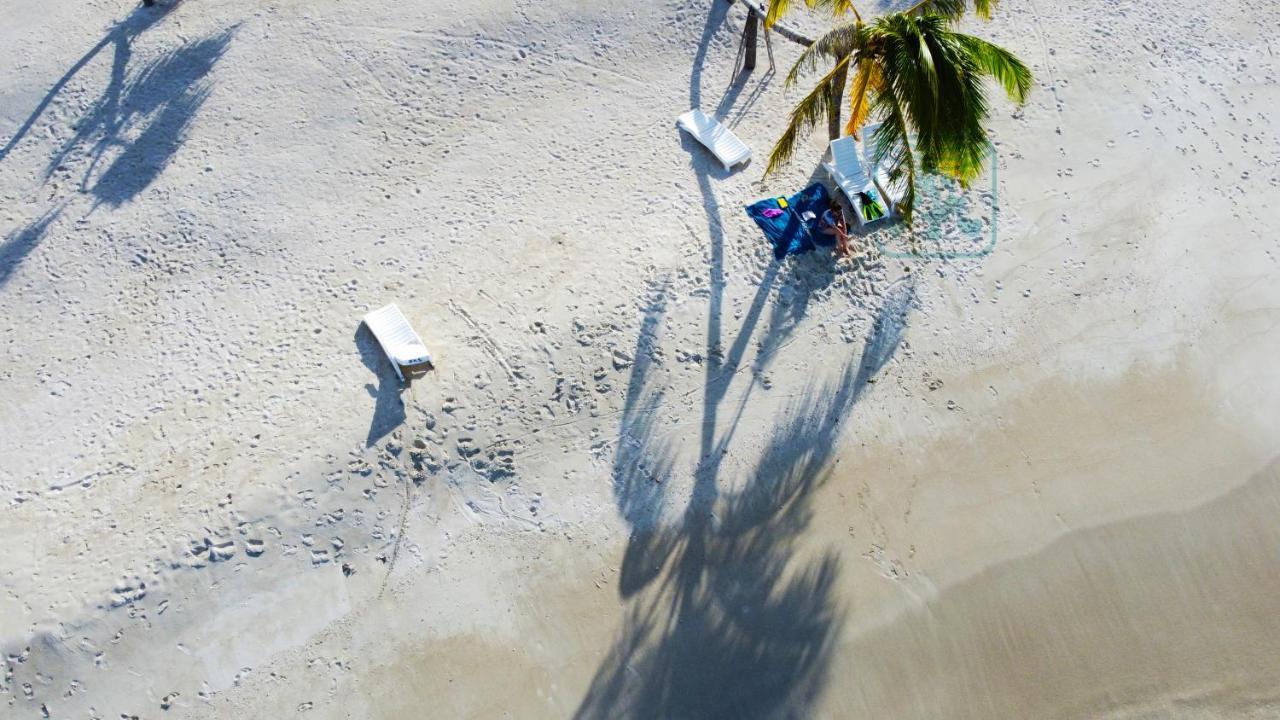 Moodhumaa Inn Guraidhoo  Bagian luar foto